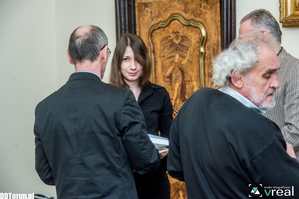 Młodzi naukowcy z nagrodami