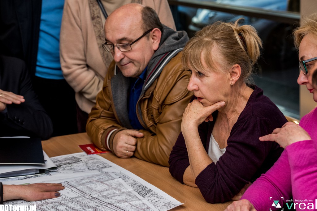 Na Wrzosach  zawrzało! Powód? Kupa!