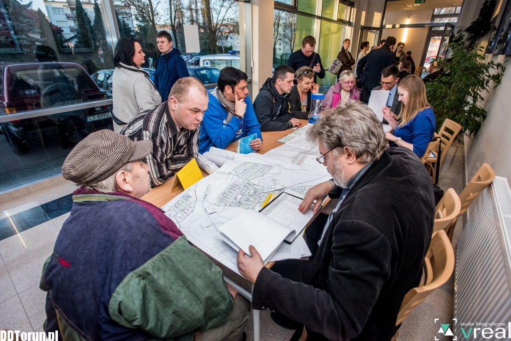 Na Wrzosach  zawrzało! Powód? Kupa!