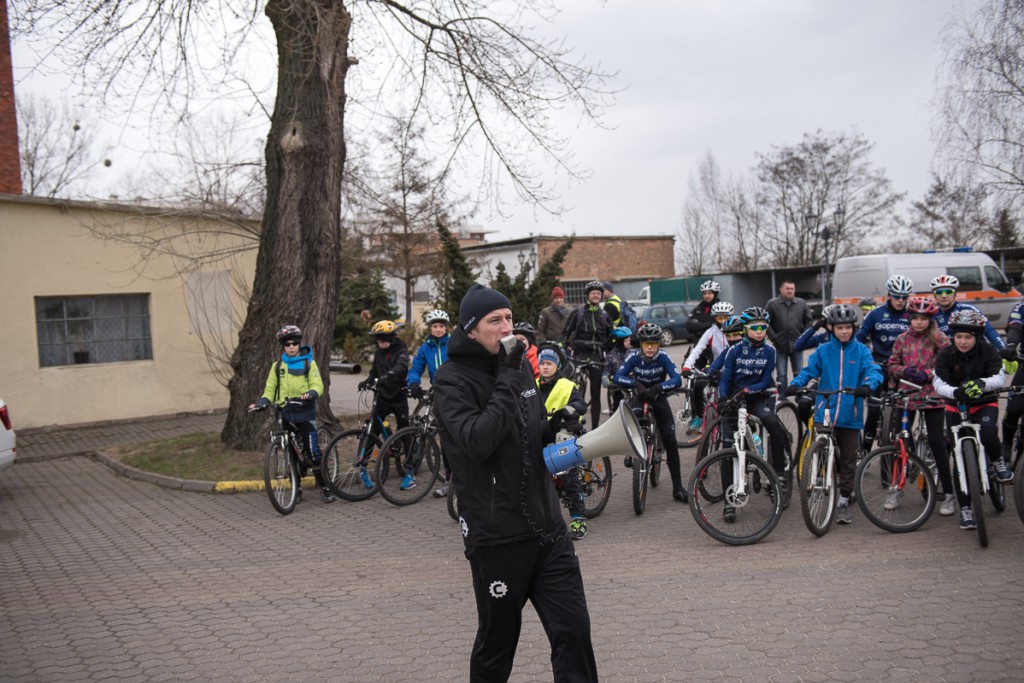 Rodzinny trening rowerowy