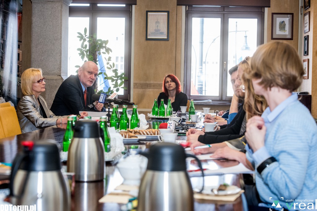 Konferencja w sprawie rekrutacji