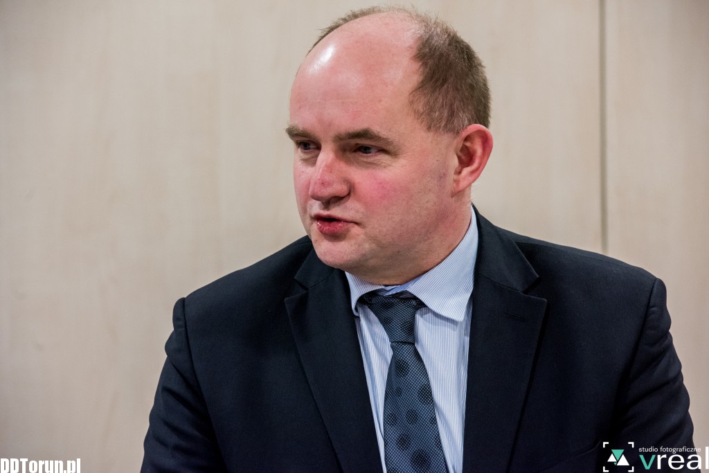 Marszałek przepytuje dziennikarzy