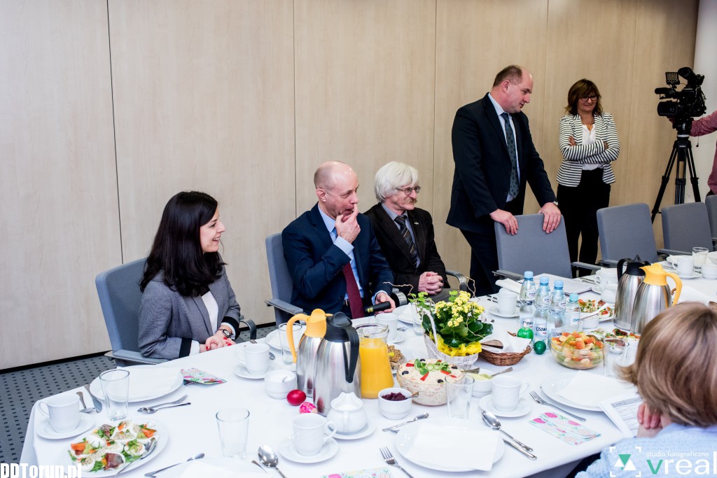 Marszałek przepytuje dziennikarzy