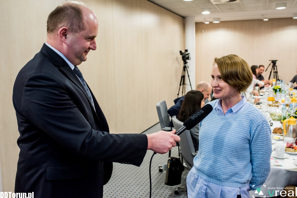 Marszałek przepytuje dziennikarzy