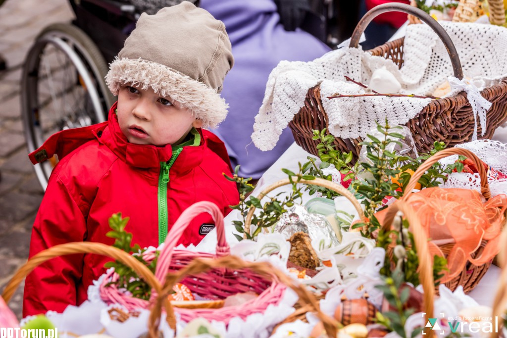 Święcenie pokarmów na Starówce
