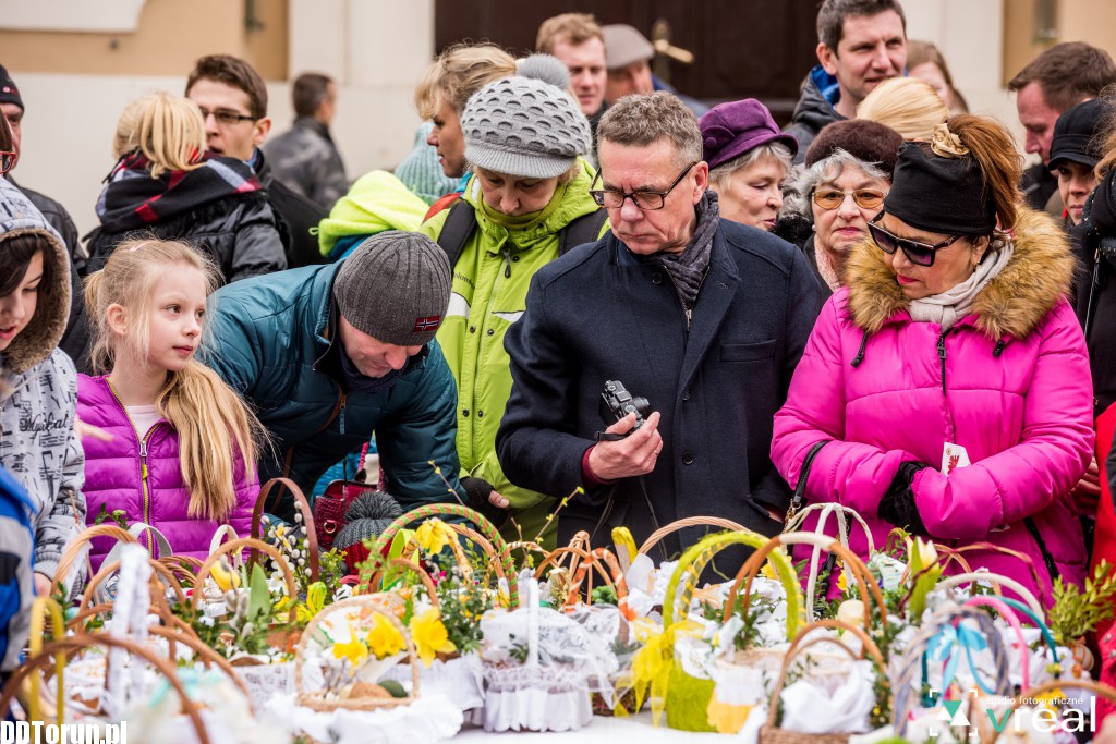 Święcenie pokarmów na Starówce