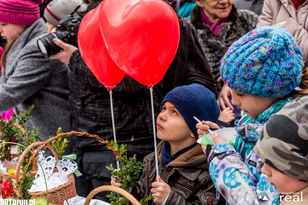 Święcenie pokarmów na Starówce