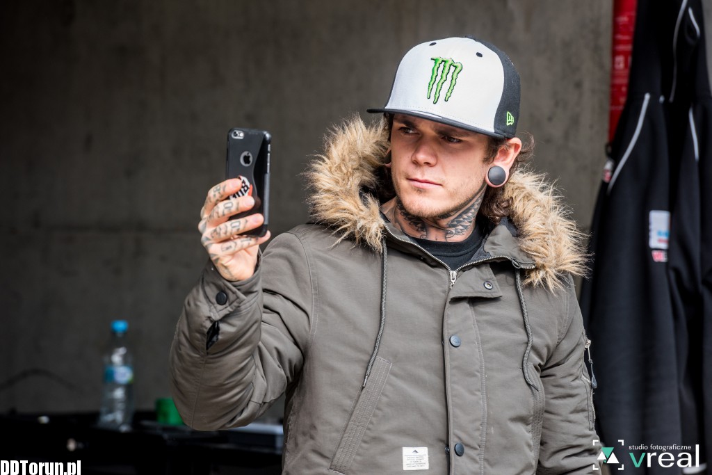 Kapitalne widowisko na Motoarenie