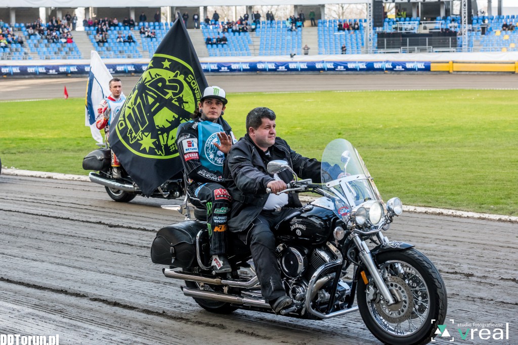 Kapitalne widowisko na Motoarenie