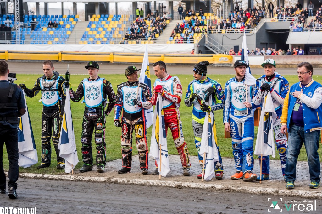 Kapitalne widowisko na Motoarenie