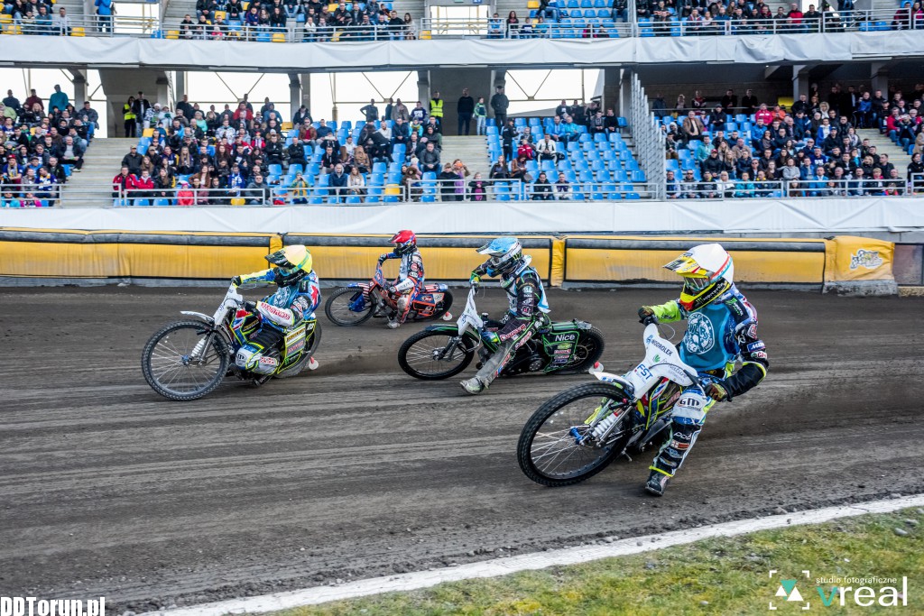 Kapitalne widowisko na Motoarenie