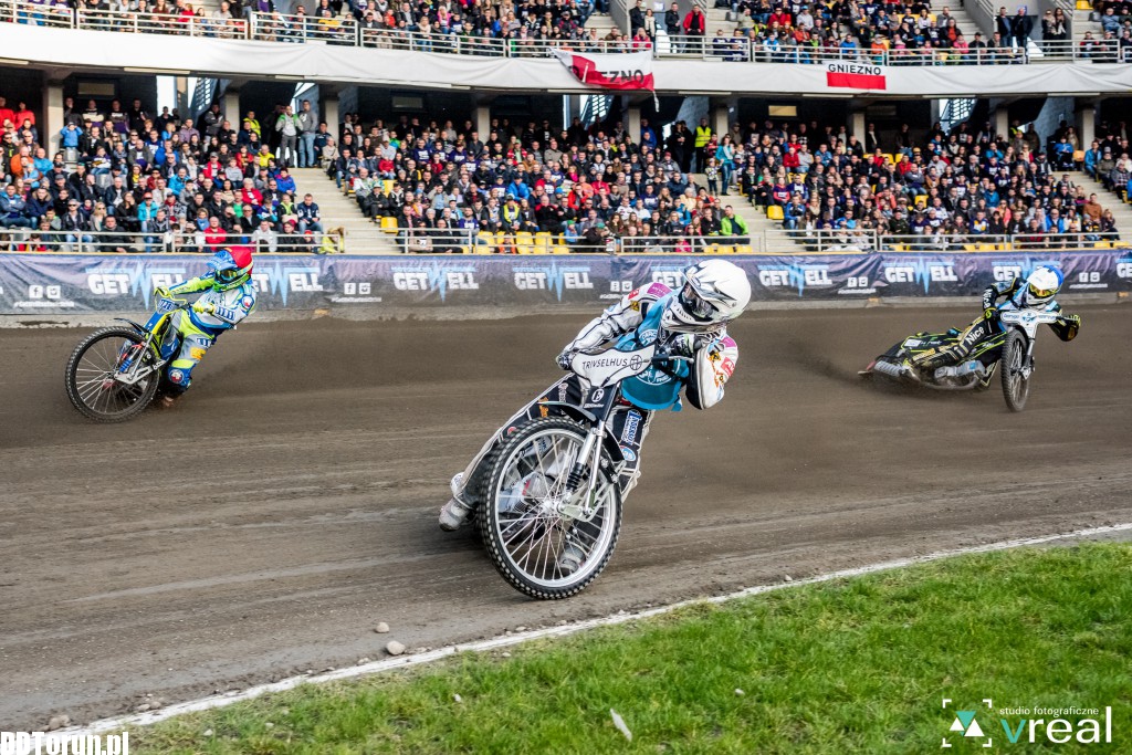Kapitalne widowisko na Motoarenie