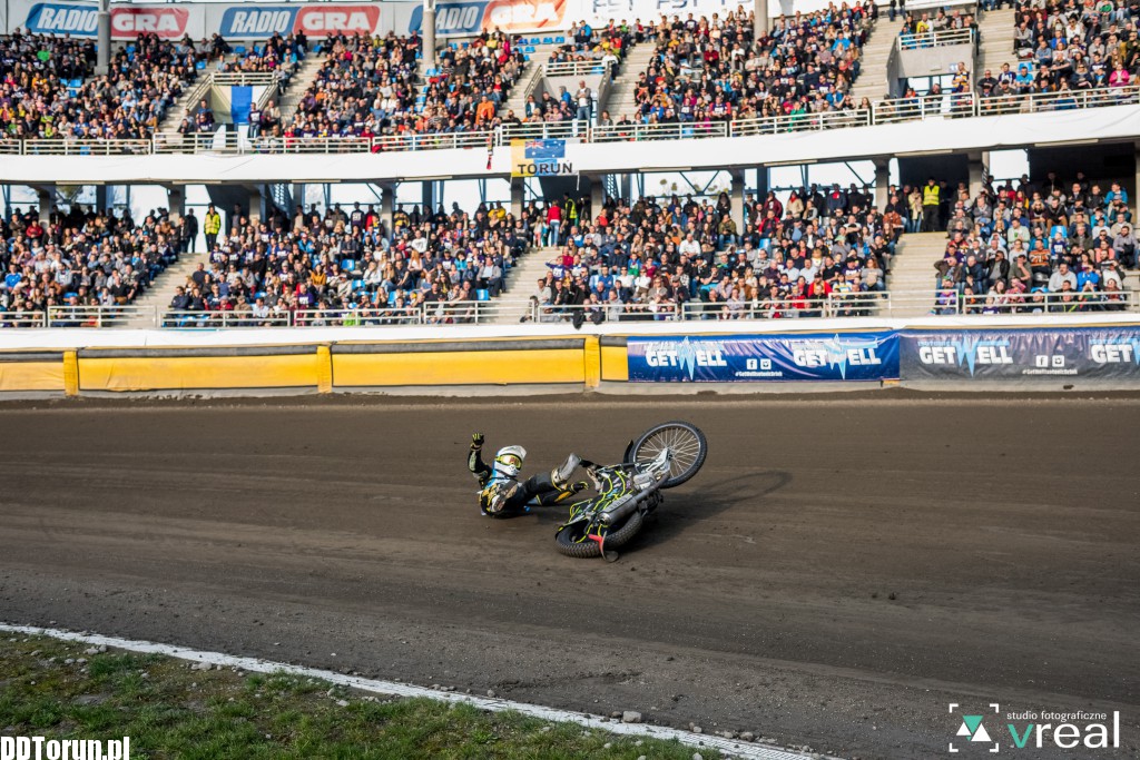Kapitalne widowisko na Motoarenie