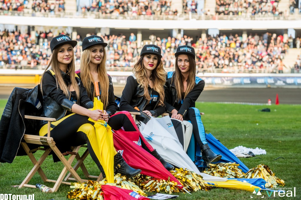 Kapitalne widowisko na Motoarenie