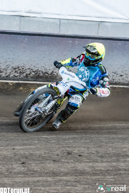 Kapitalne widowisko na Motoarenie