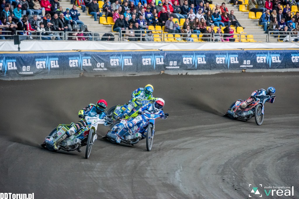 Kapitalne widowisko na Motoarenie