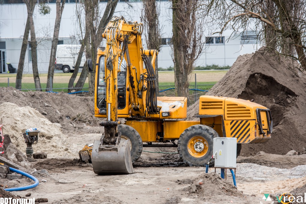 Trwa budowa przystani wioślarskiej