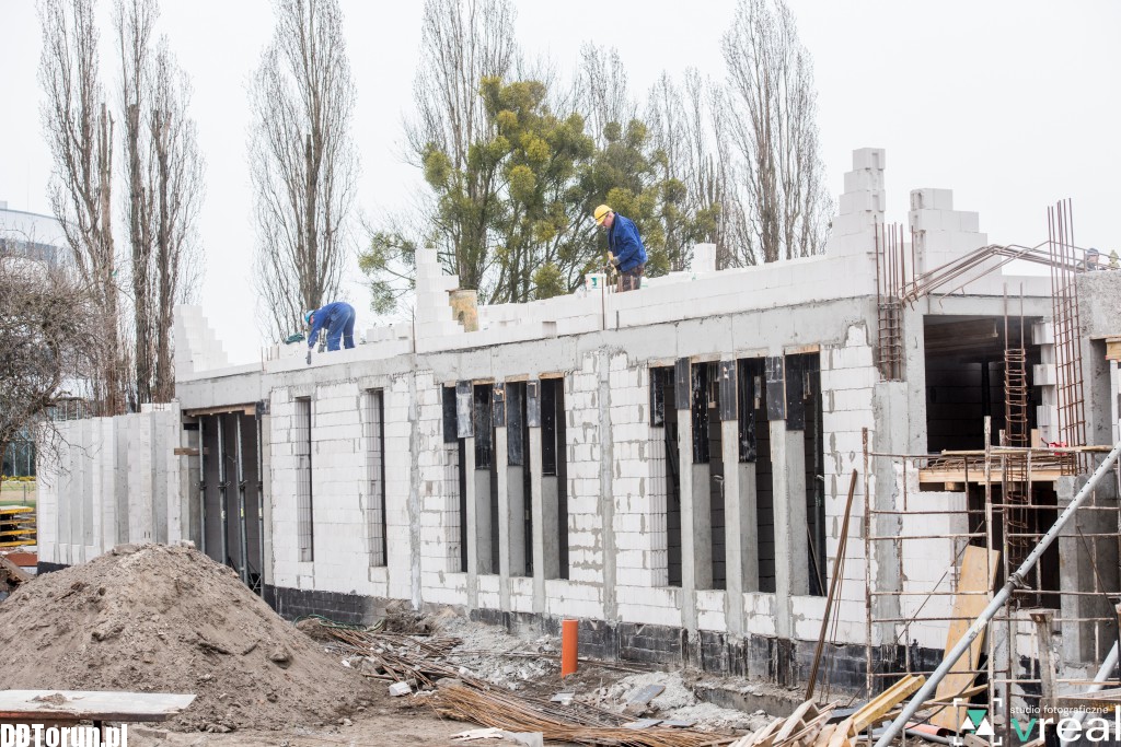 Trwa budowa przystani wioślarskiej