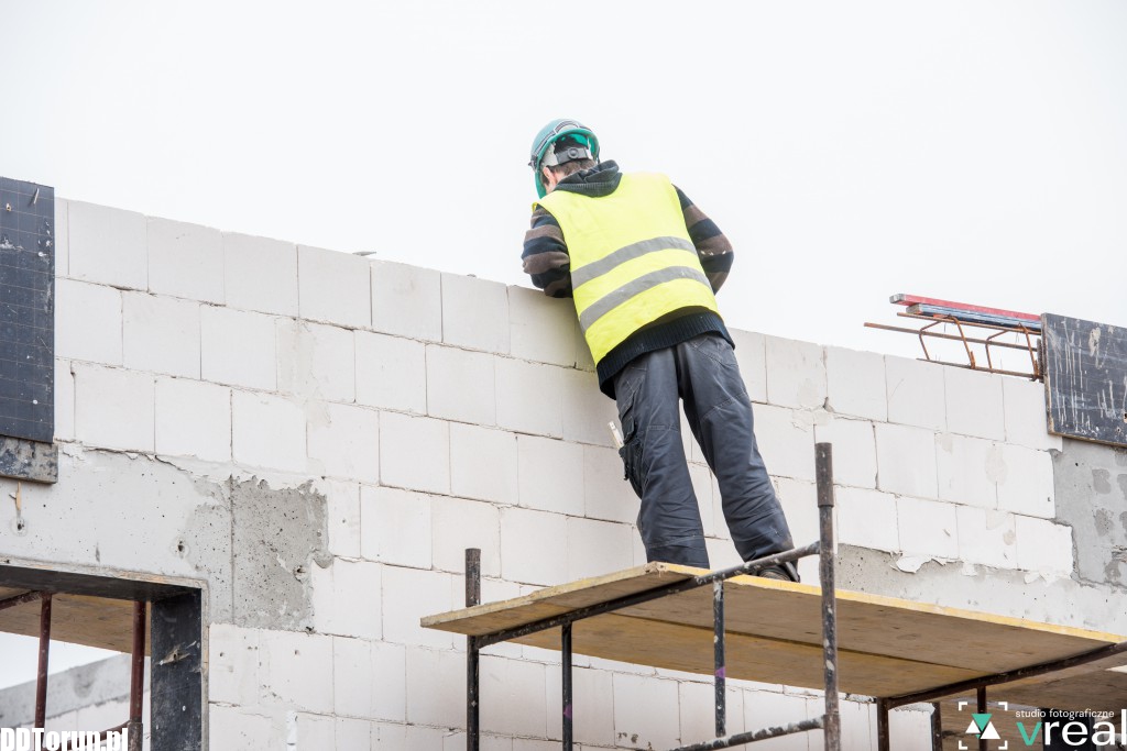 Trwa budowa przystani wioślarskiej