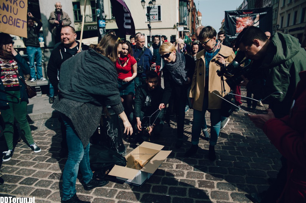 Protest przeciw zaostrzeniu ustawy antyaborcyjnej
