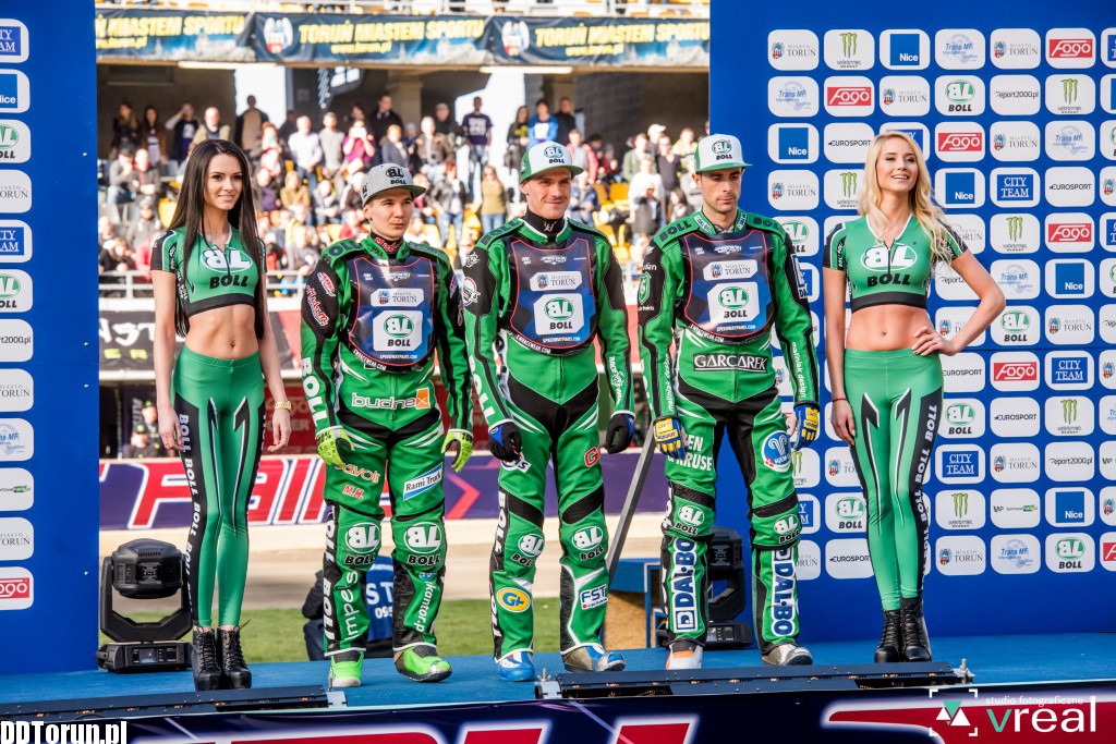 Monster Energy Team wygrywa na Motoarenie