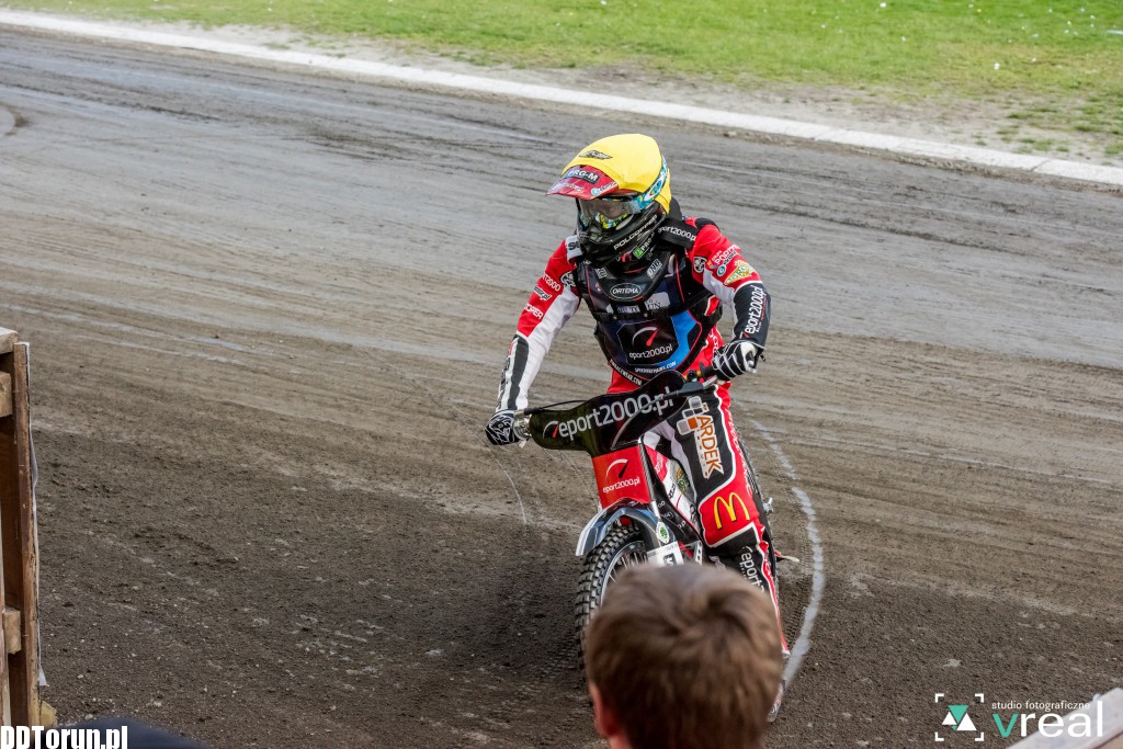 Monster Energy Team wygrywa na Motoarenie