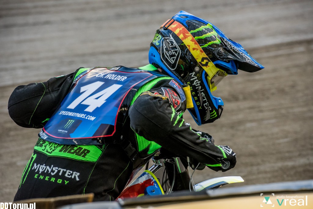 Monster Energy Team wygrywa na Motoarenie