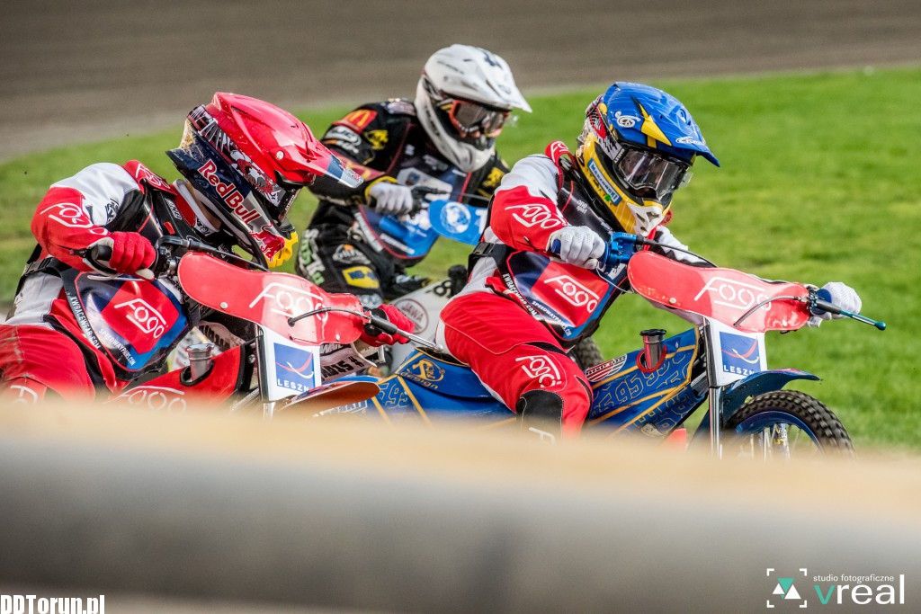Monster Energy Team wygrywa na Motoarenie