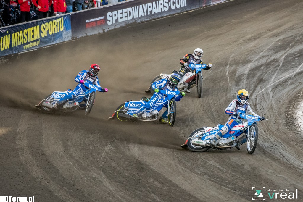 Monster Energy Team wygrywa na Motoarenie