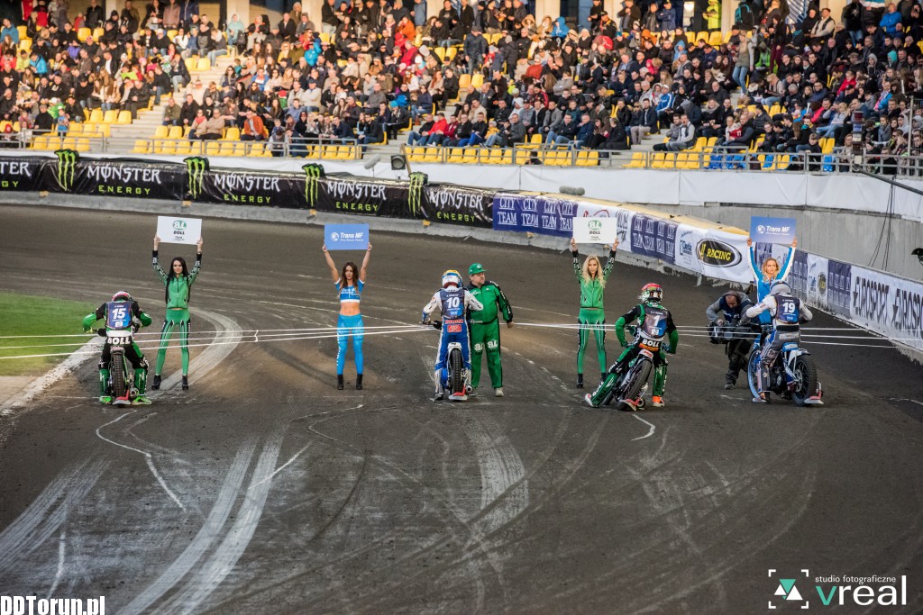 Monster Energy Team wygrywa na Motoarenie