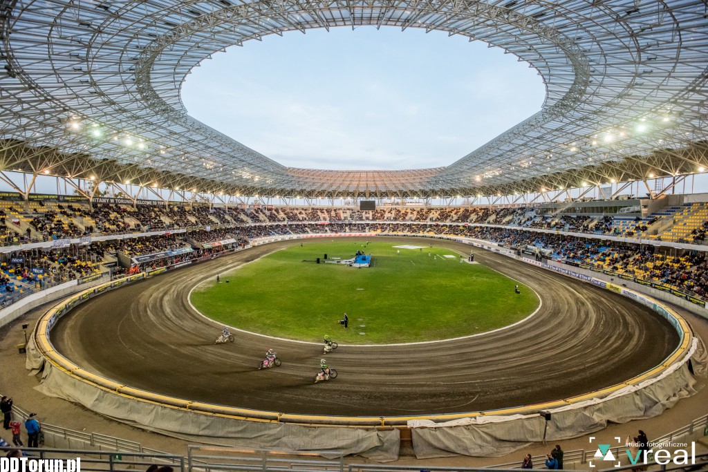 Monster Energy Team wygrywa na Motoarenie