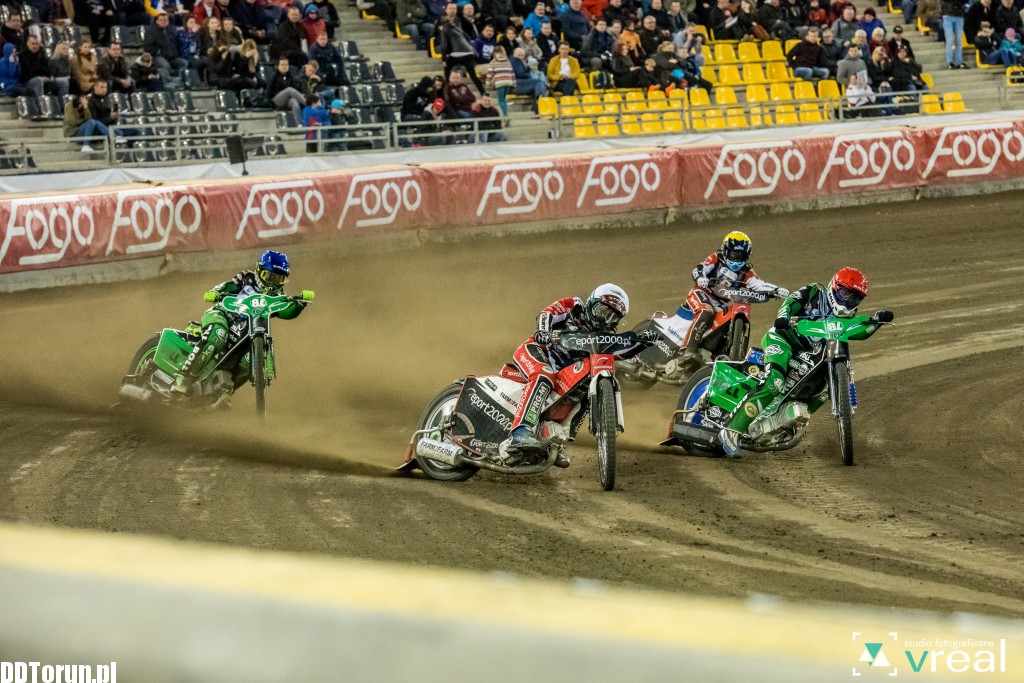 Monster Energy Team wygrywa na Motoarenie