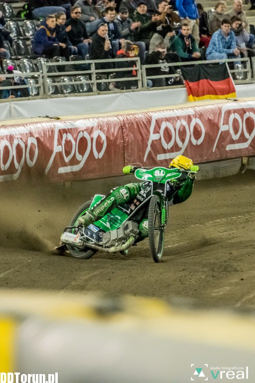Monster Energy Team wygrywa na Motoarenie