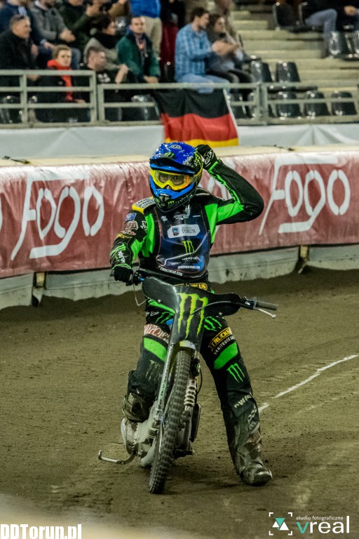 Monster Energy Team wygrywa na Motoarenie