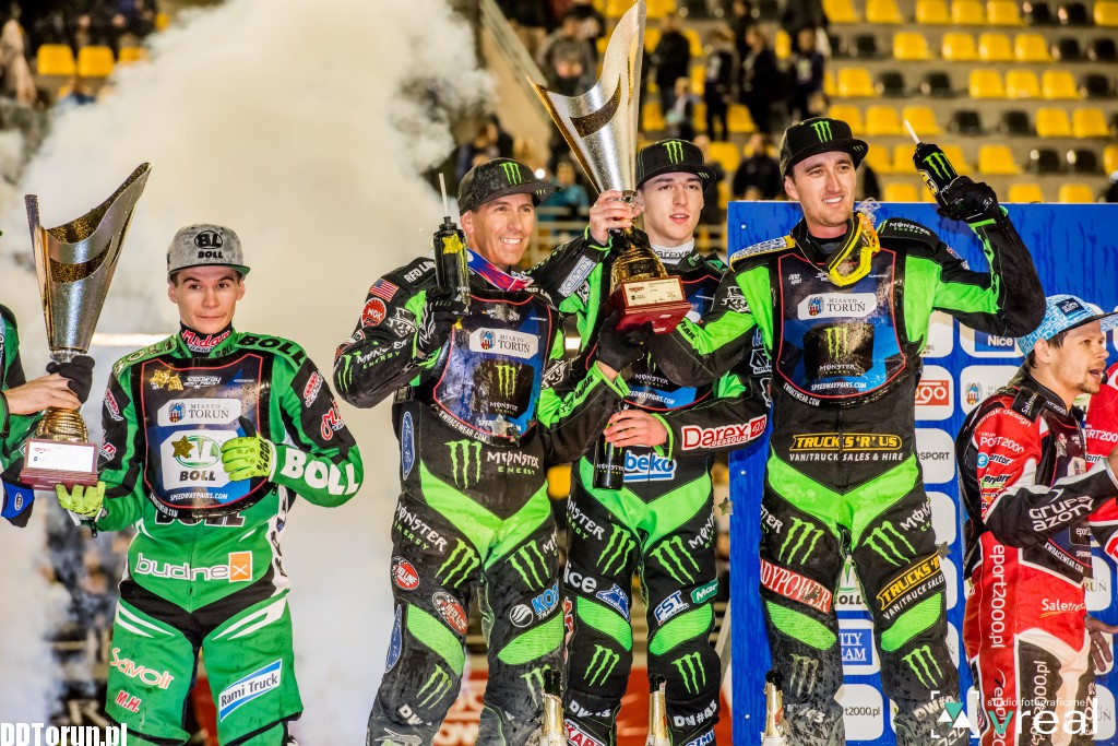 Monster Energy Team wygrywa na Motoarenie