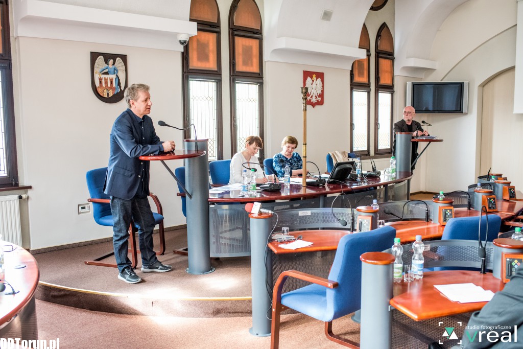 Zmiany w CSW na posiedzeniu komisji