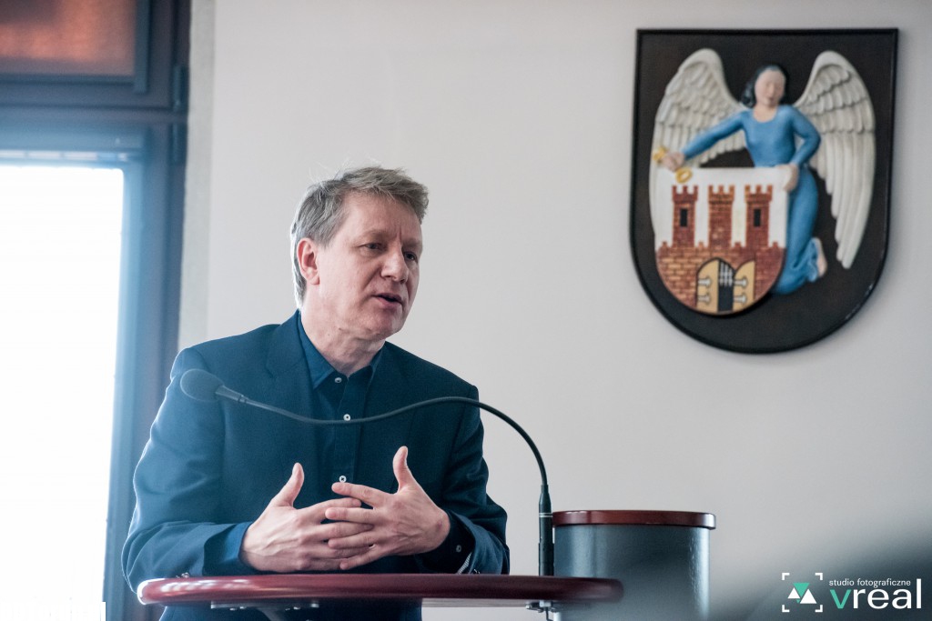 Zmiany w CSW na posiedzeniu komisji