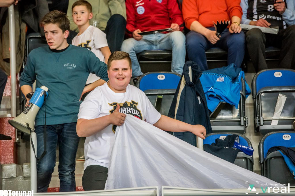 Kibice na meczu Polskiego Cukru Toruń