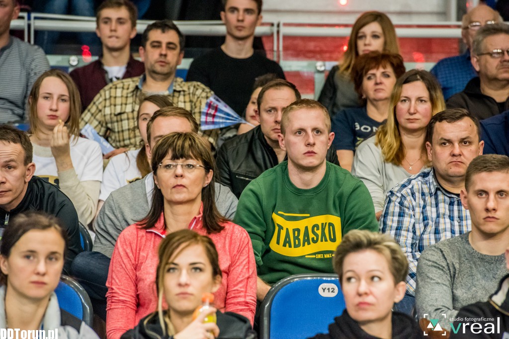 Kibice na meczu Polskiego Cukru Toruń