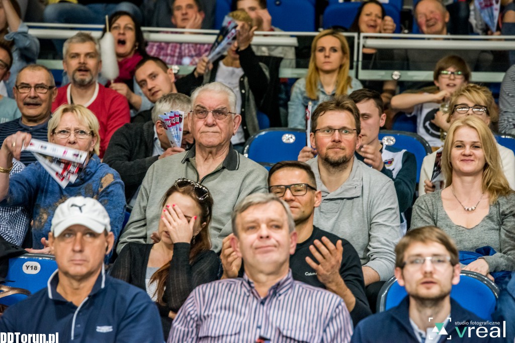 Kibice na meczu Polskiego Cukru Toruń
