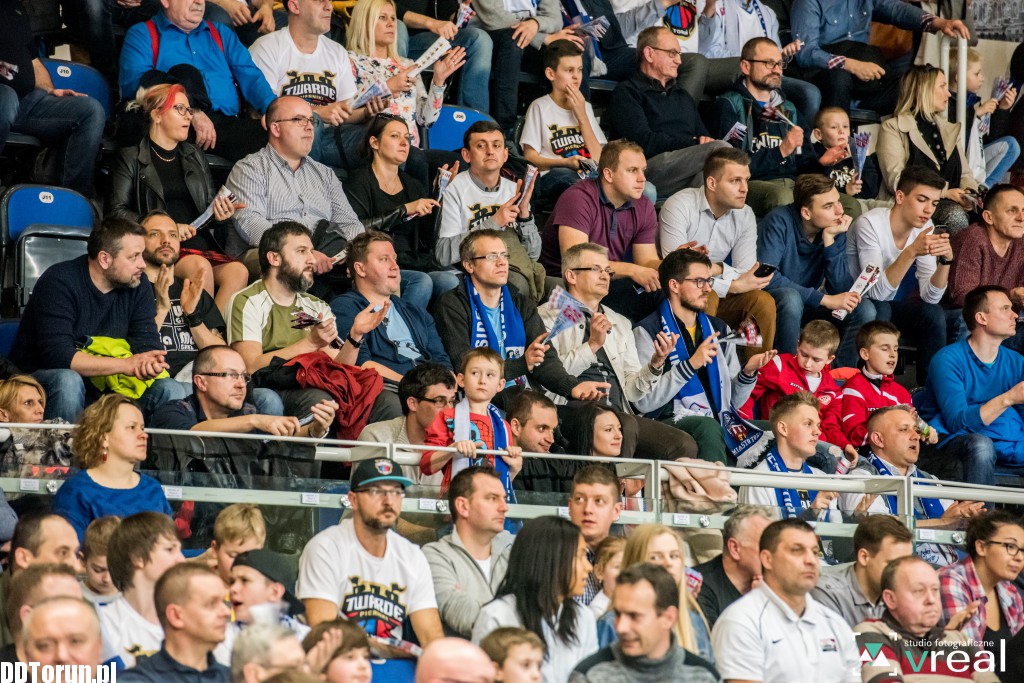 Kibice na meczu Polskiego Cukru Toruń