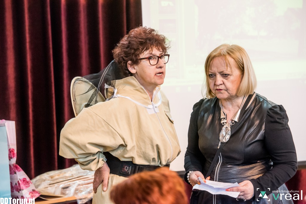 Dzieci z Zespołu Szkół nr 6 ratowały pszczoły