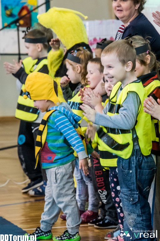 Dzieci z Zespołu Szkół nr 6 ratowały pszczoły