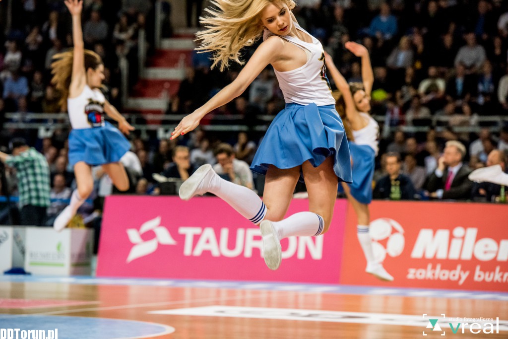 Kolejne show toruńskich cheerleaderek