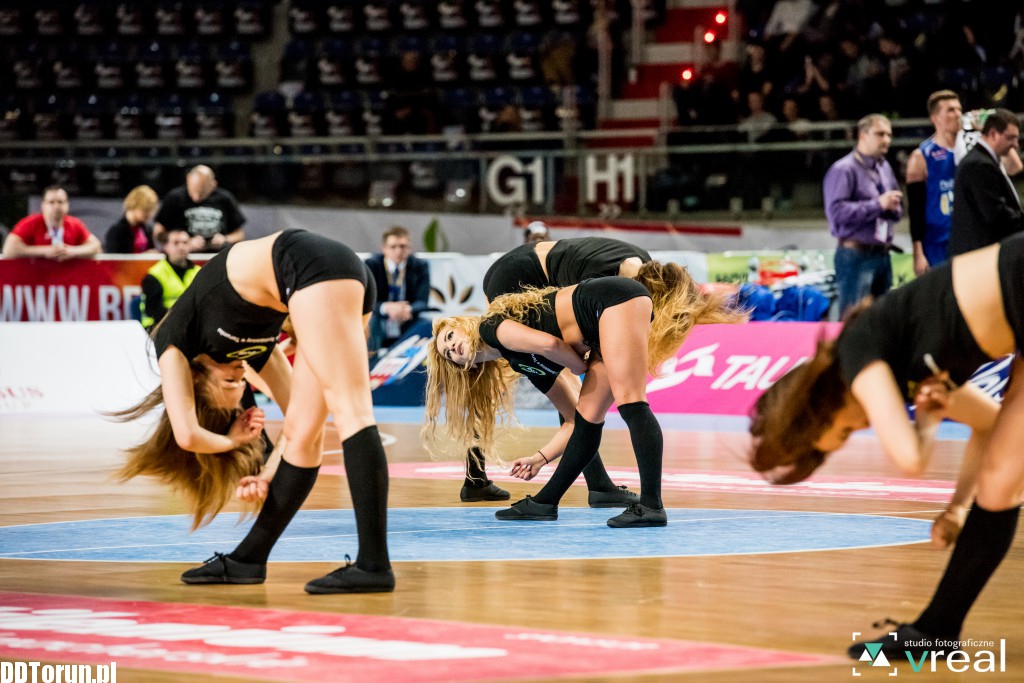 Kolejne show toruńskich cheerleaderek