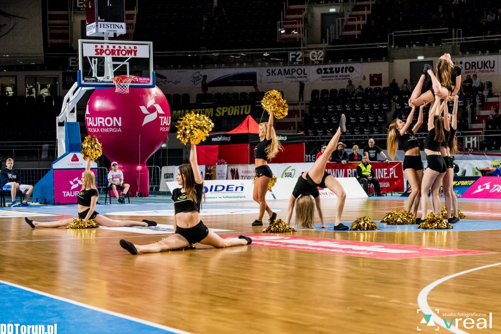 Kolejne show toruńskich cheerleaderek