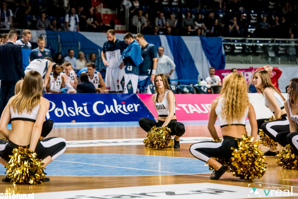 Kolejne show toruńskich cheerleaderek