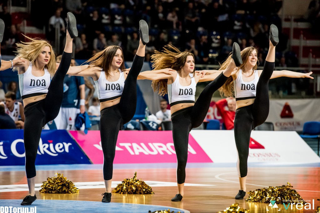 Kolejne show toruńskich cheerleaderek