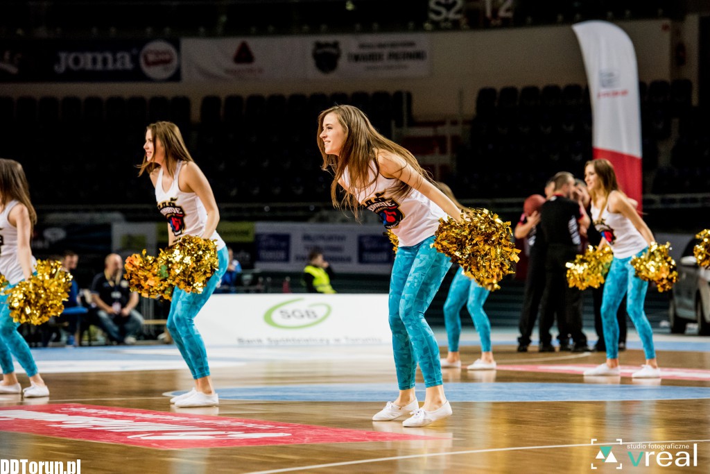 Kolejne show toruńskich cheerleaderek