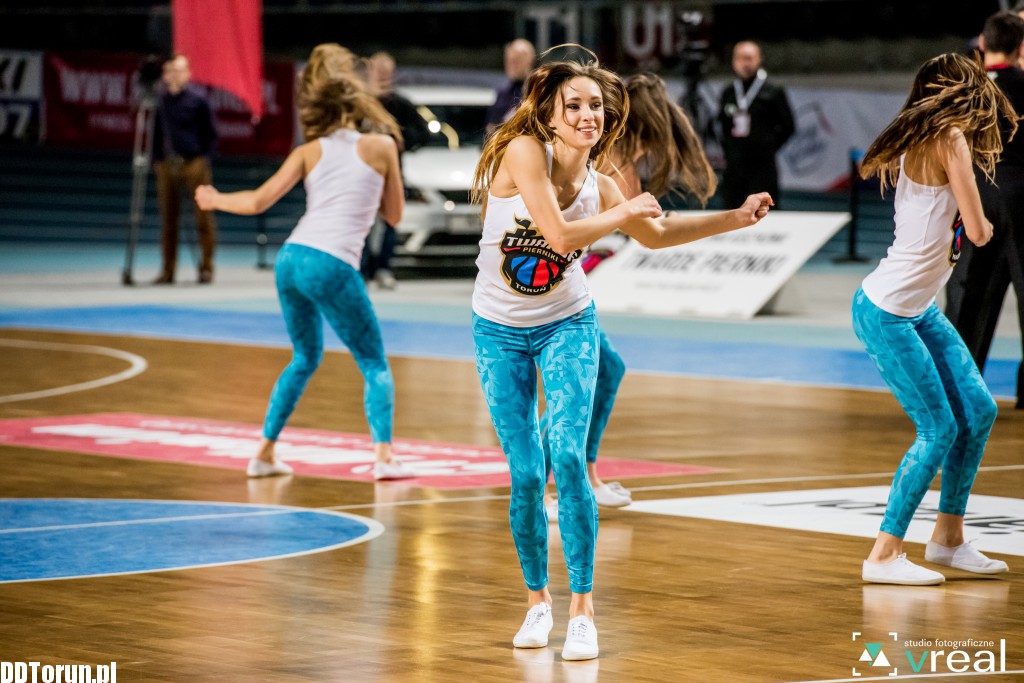 Kolejne show toruńskich cheerleaderek